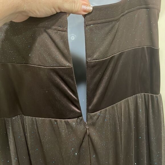 NWOT R&M Richards Brown w/Blue Glitter Dress. Size 16W XL plus - Picture 7 of 12